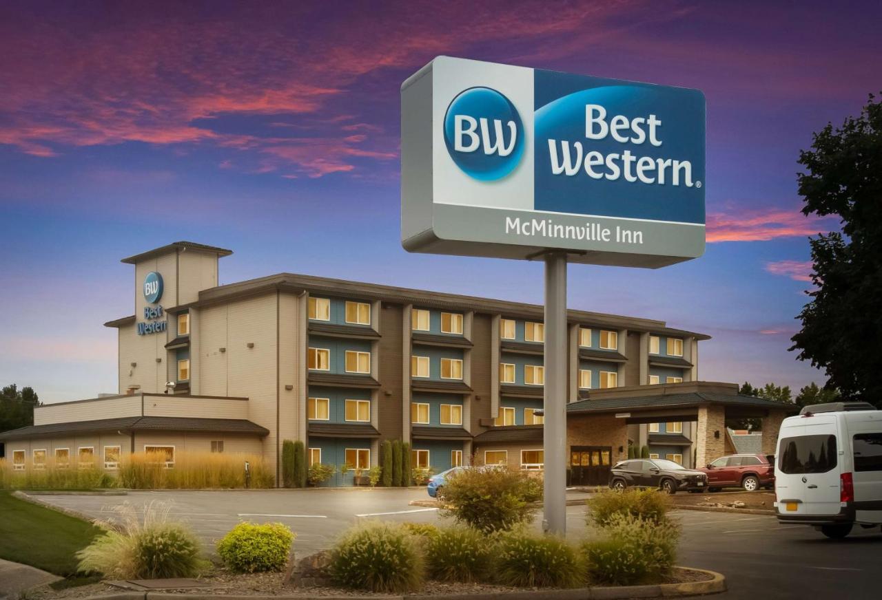 Best Western Mcminnville Inn Buitenkant foto