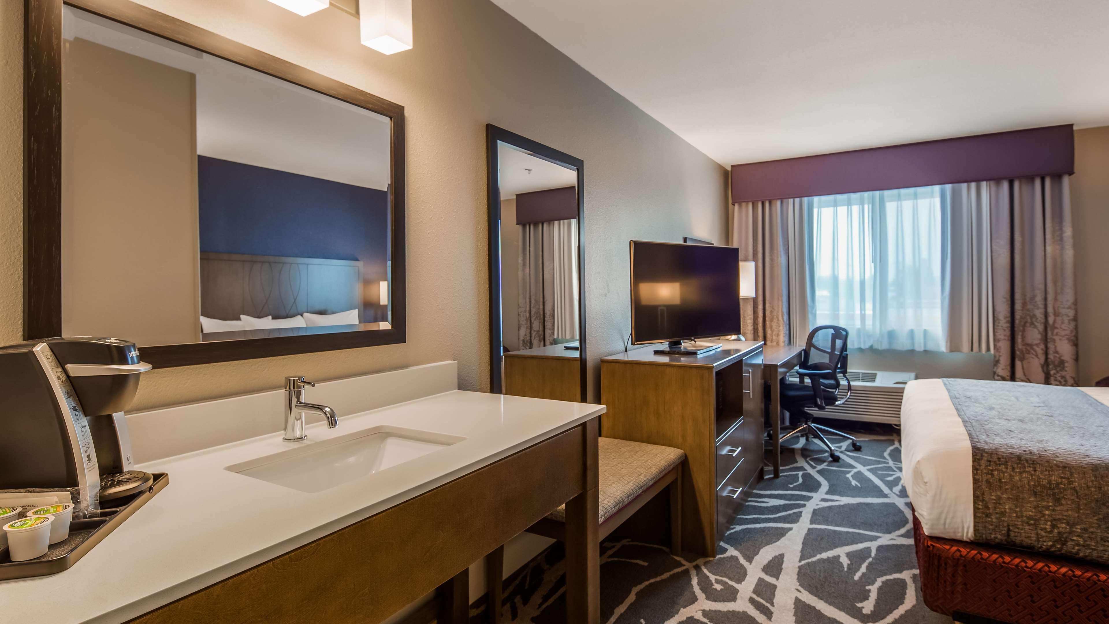 Best Western Mcminnville Inn Buitenkant foto