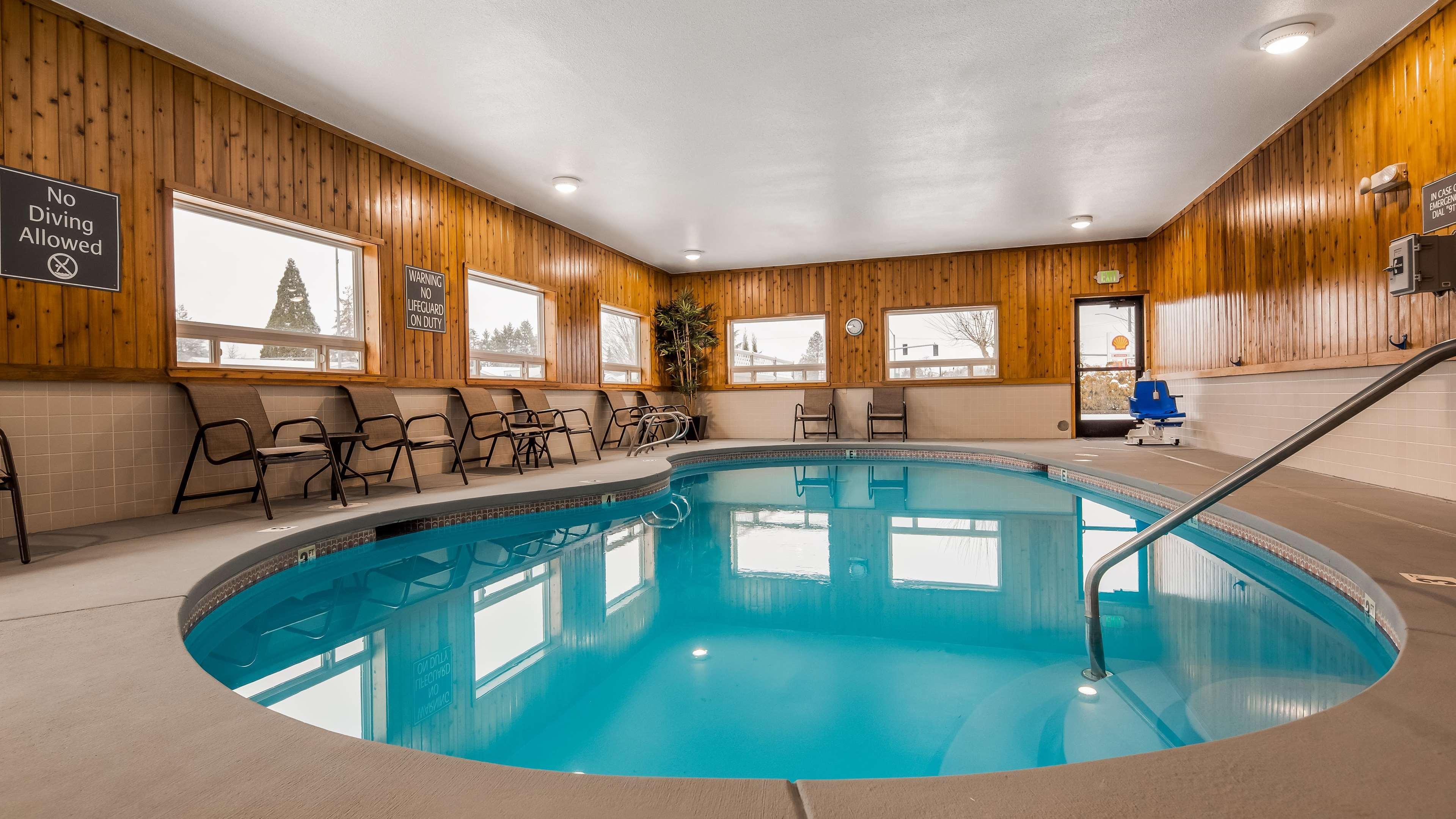 Best Western Mcminnville Inn Buitenkant foto